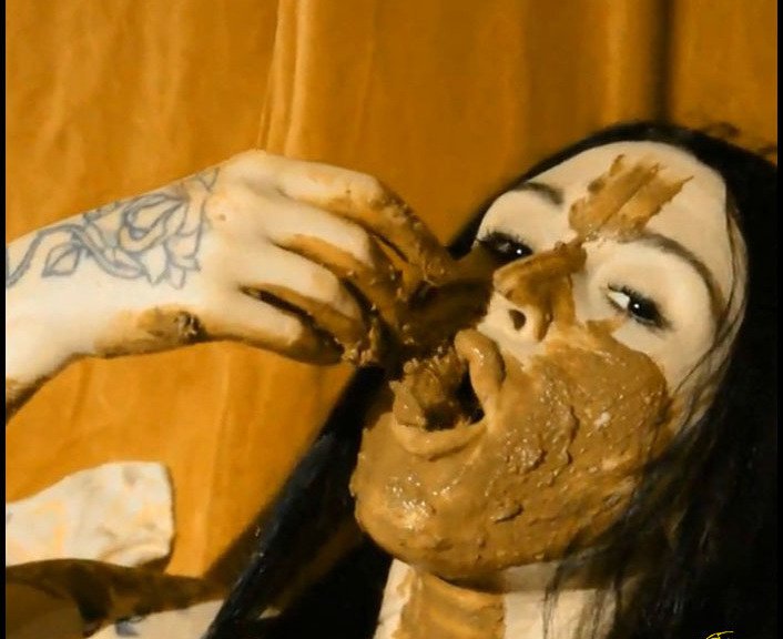 (Sweet Betty Parlour) - Animal Magnetism Girl in the shit! WHATSweet Betty Parlour [FullHD 1080p / 644 MB] - Scat Solo, Shit Eating, Poopping