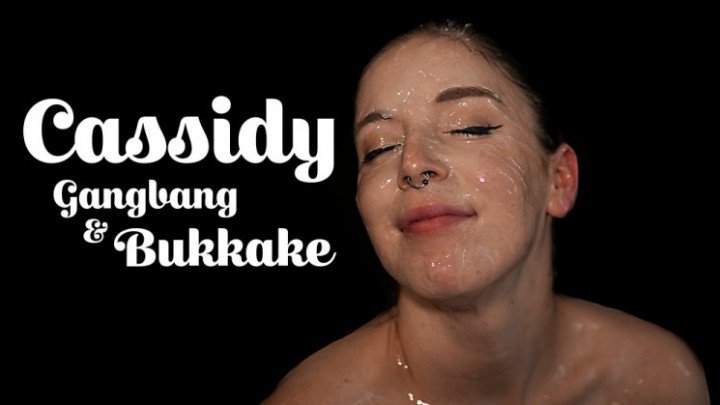 ManyVids.com: (Cassidy) - Cassidy's First Gangbang and Bukkake [HD 720p / 1.70 GB] - Bukkake, Facials