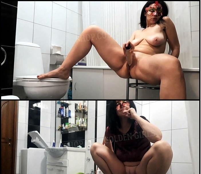 Big Farting Girls: (Tatiana) - Another morning toilet of Tatiana - Tatyana masturbates and poops in the morning [FullHD 1080p] - Milf, Solo