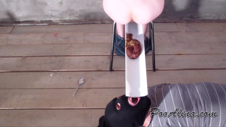 Poopping: (Pooalina) - Alina Smelly Pooping After The Capped Fish [HD 720p] - Scatting Domination / Femdom
