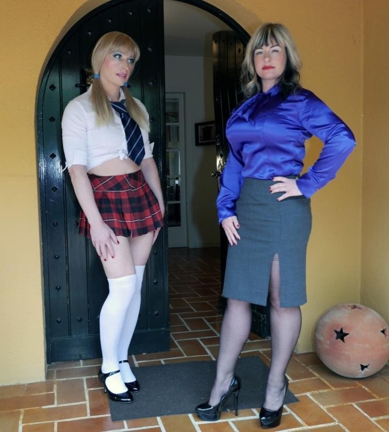 English Mansion: (Lady Nina Birch, Tiffany Real Doll) - Special Girls Correctional Conservatoire [HD / 589 MB]