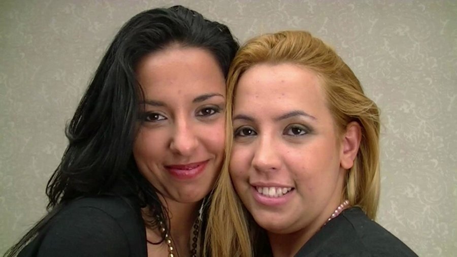 SG-Video: (Nara Lemos, Daniela Ferraz) - Scat Real Sisters Proven In Documents [FullHD 1080p] - Lesbian, Brazil
