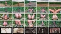 Big pile: (Devil Sophi) - Extremely dirty with rubber boots in the field on the way [FullHD 1080p] - Solo, Shit