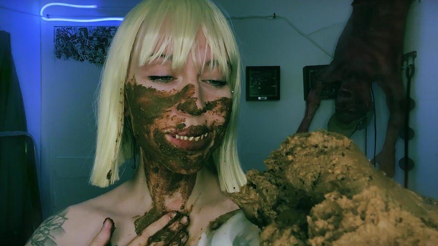 Eat Shit: (DirtyBetty) - Real Scat Mole Rat Experience [FullHD 1080p] - Solo, Teen