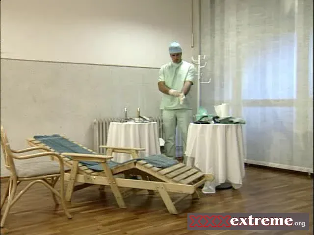Sex Klinik - Frau Professor Die Geile Sau [DVDRip] 701.3 MB