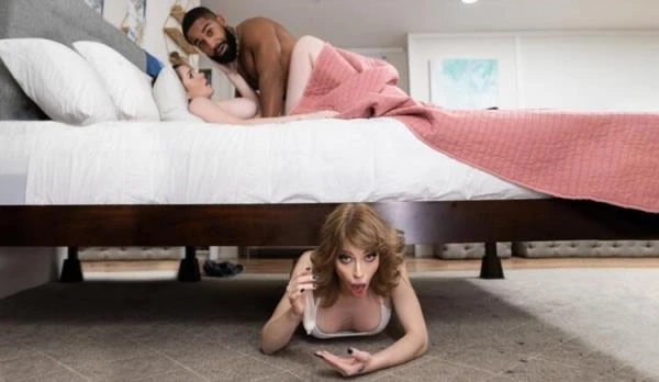 Izzy Wilde, Em Indica - Pervy Peeper Gets Screwed [FullHD 1080p] 773.9 MB
