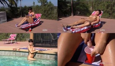 Daisy Taylor [FullHD 1080p] 622.8 MB