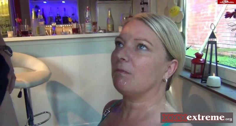 Perverse Almanac - Auf Geburtstagsparty im Partyraum vollgepisst worden! mit RosellaExtrem [HD 720p] 54.68 MB