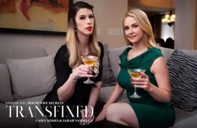 Sarah Vandella, Casey Kisses - Housewife Secrets [HD 720p] 908.8 MB