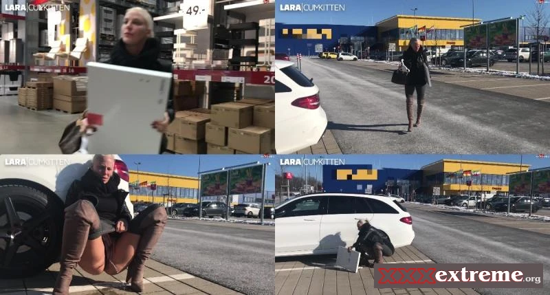 Lara-CumKitten - Mitten auf dem IKA Parkplatz Public PISS nach dem shoppen 16 02 18 [FullHD 1080p] 84.73 MB