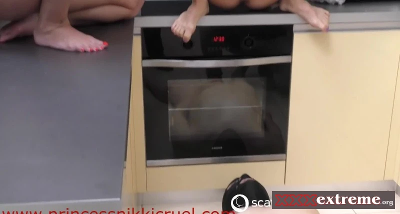 i only wanted to pee [FullHD 1080p] 245.45 MB