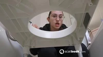 Shitting 01 [HD 720p] 58.4 MB