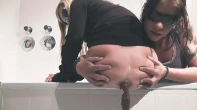 Preview of Hold My Ass And I Shit For You [HD 720p] 18.8 MB