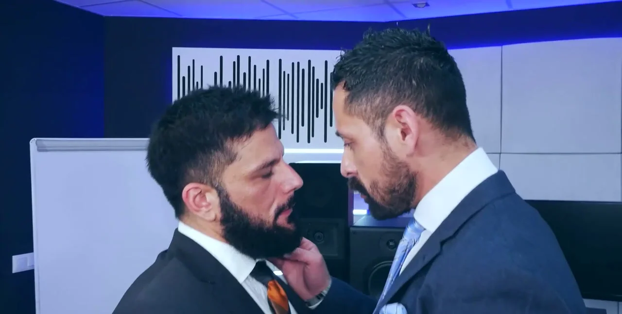 Cristian Sam & Little Brako's Flip-Flop Bareback Hunk Relentless - related extreme video on XXXExtreme