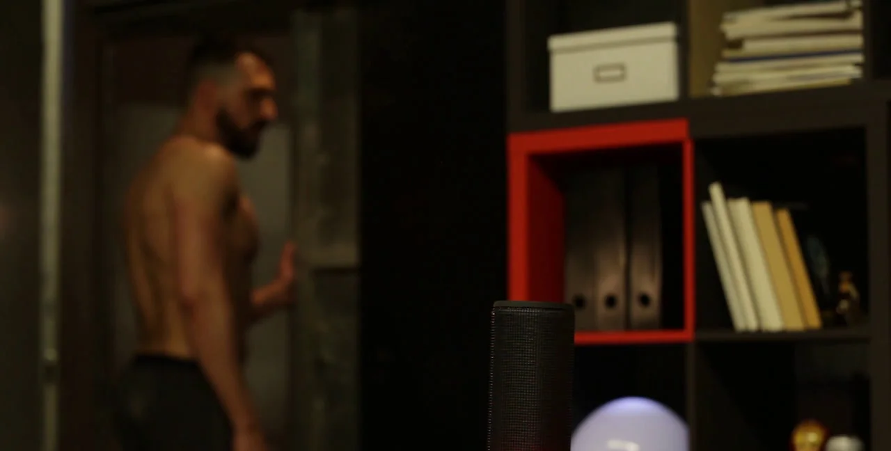 Grayson's Muscular Masturbation Show - A Twink's Passionate Clip - Extreme Porn Video on XXXExtreme