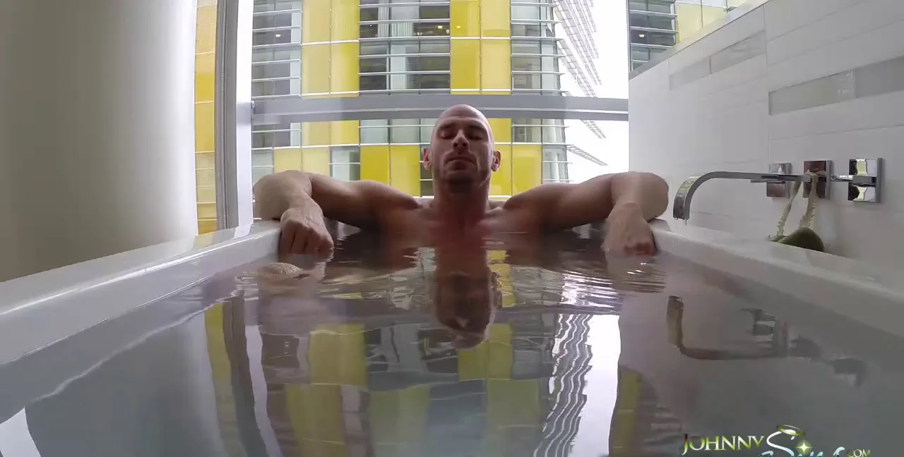 Johnny Sins | Muscular Twink Bareback Orgasm - Gay - Muscle - Extreme Porn Video on XXXExtreme