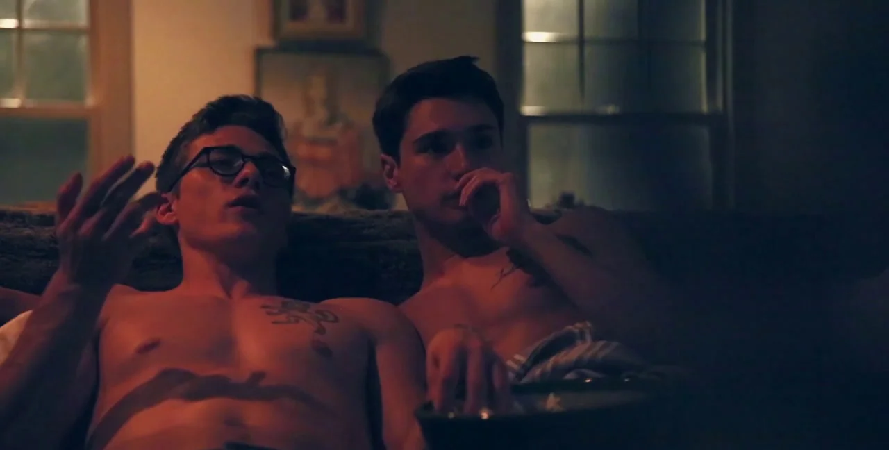 Blake Mitchell & Leo Grand: A Twink Bareback Anal Spectacle - Extreme Porn Video on XXXExtreme
