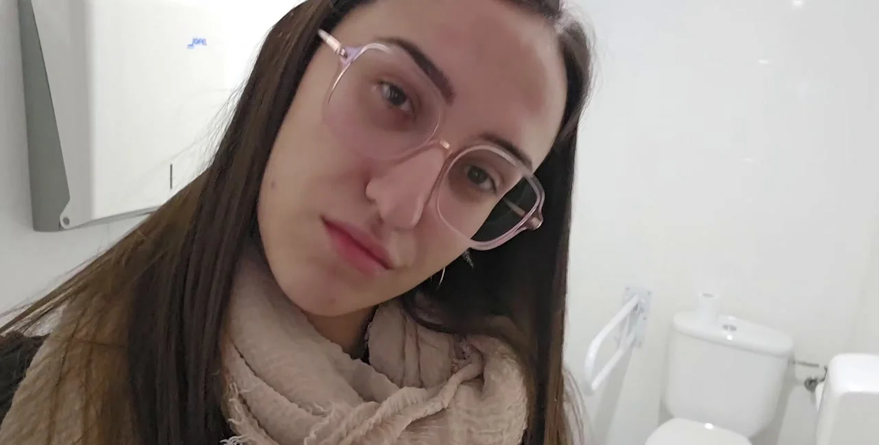 The Alluring Atmosphere of Miss Lith's Toilet Slavery Domination - Extreme Porn Video on XXXExtreme