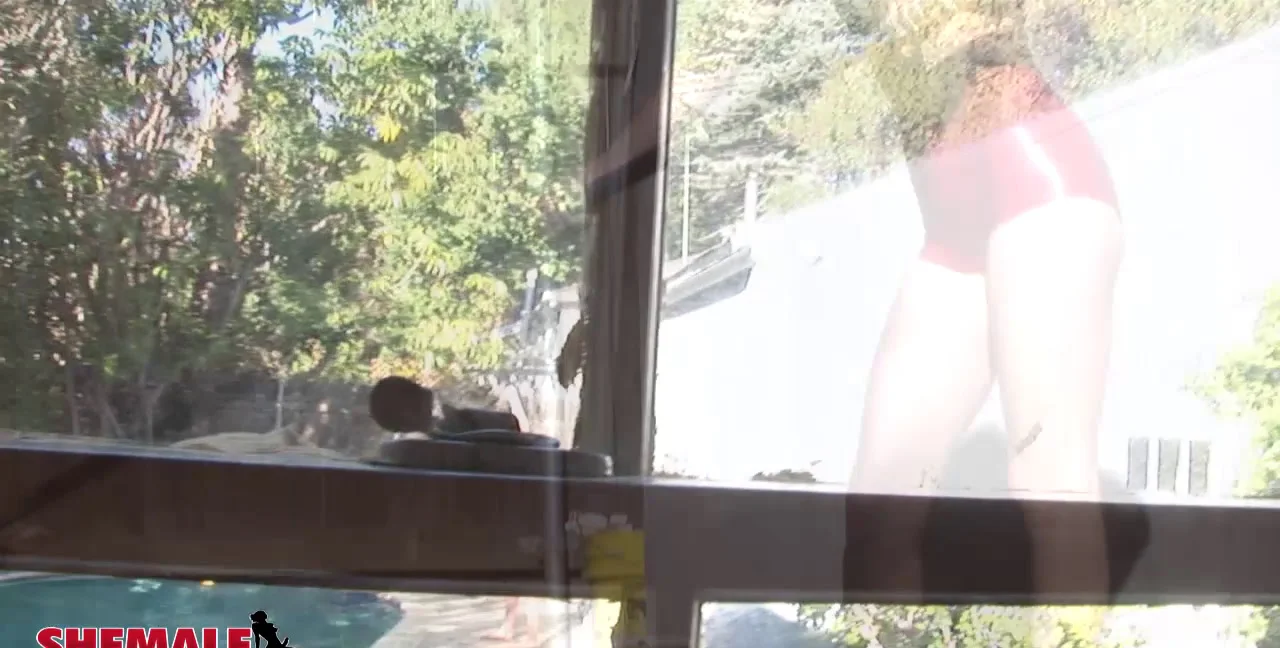 Kelly Klaymour - Transsexual Action - Shemale - Extreme Porn Video on XXXExtreme
