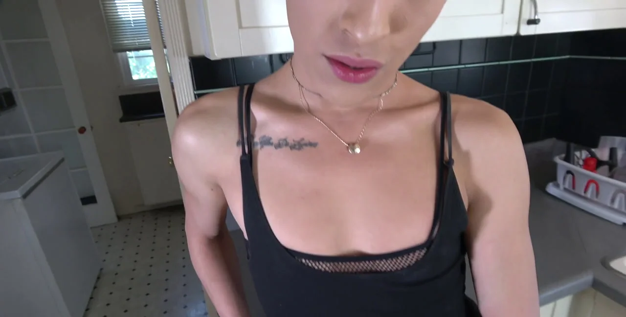 Hermiah Returns for Solo Shemale Romp! - Trans - Ladyboy - Extreme Porn Video on XXXExtreme