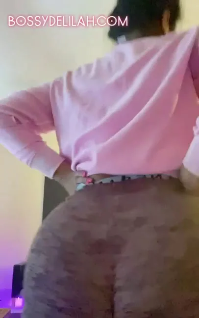 Bossy Delilah's Dirty, Blunt Scat Romp: A Toilet Slave's Dream - Extreme Porn Video on XXXExtreme