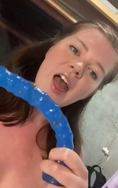 Foxness Dominates In Filthy Scat Show! - Femdom Scat - Toilet Slave - Extreme Porn Video on XXXExtreme