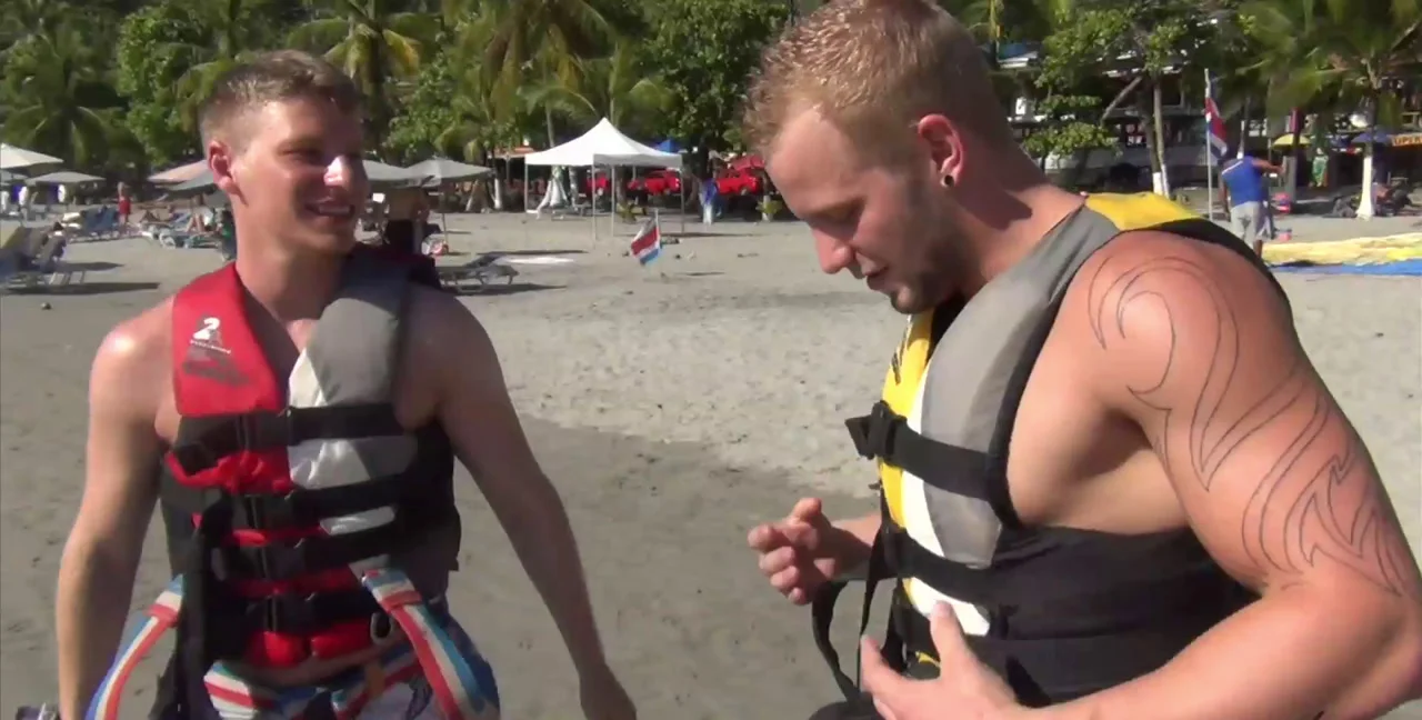 Tom & Josh Take A Plunge: A Cum-Filled Bareback Encounter - Extreme Porn Video on XXXExtreme