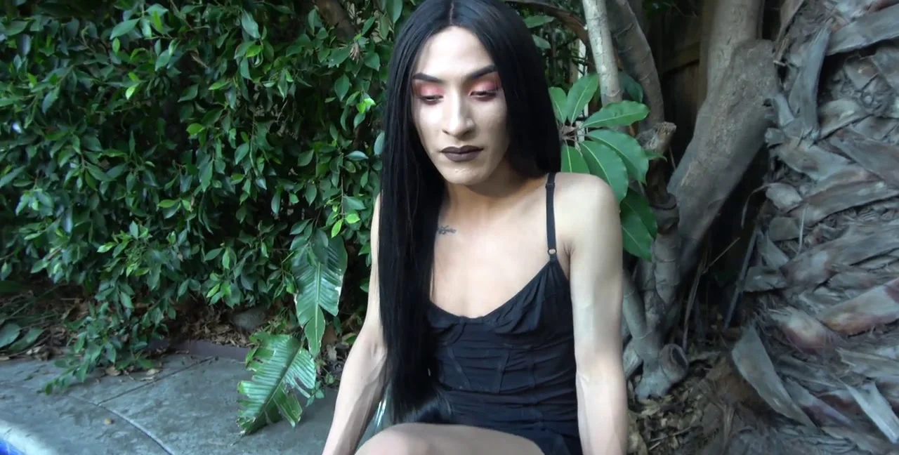 Hermiah Meets Pretty Hermiah - A Transsexual Solo Encounter - Extreme Porn Video on XXXExtreme