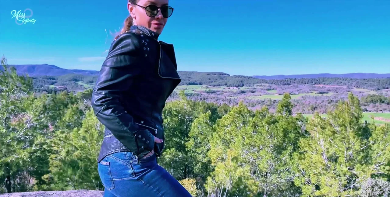 Miss Infinity's Shocking Public Outdoor Kaviar Dump! - Femdom Scat - popular extreme video on XXXExtreme