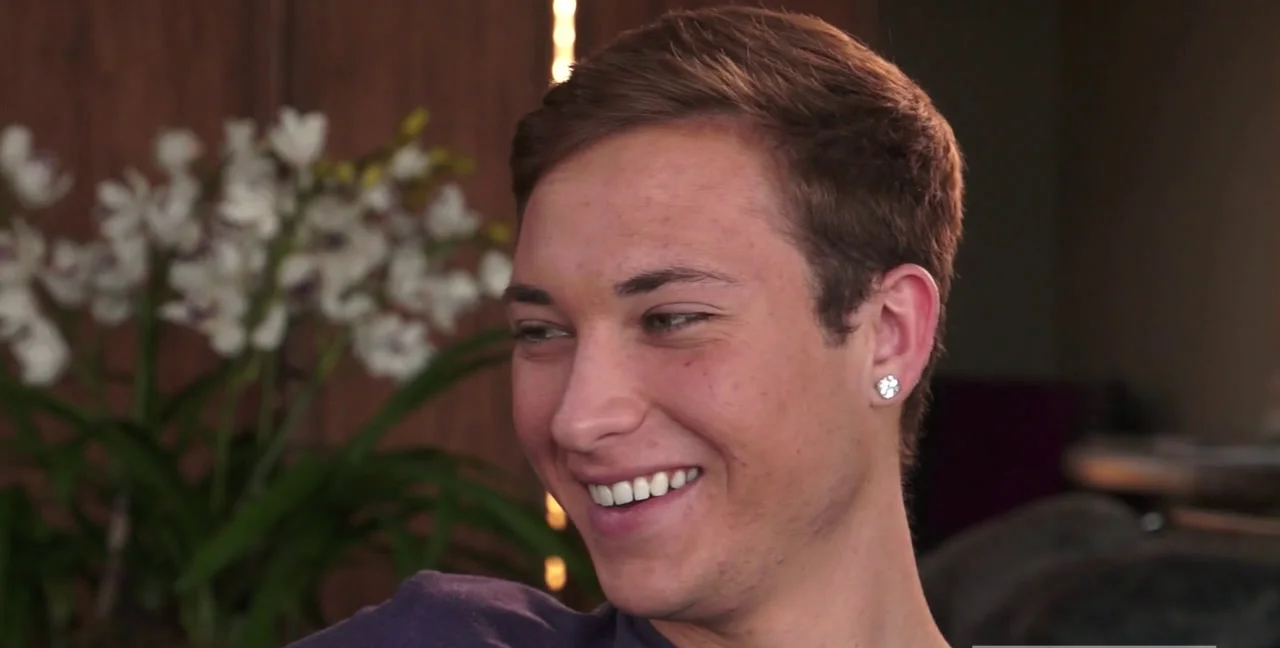 Bareback Twink with Trevor Grant | A Hunky Introduction - popular extreme video on XXXExtreme