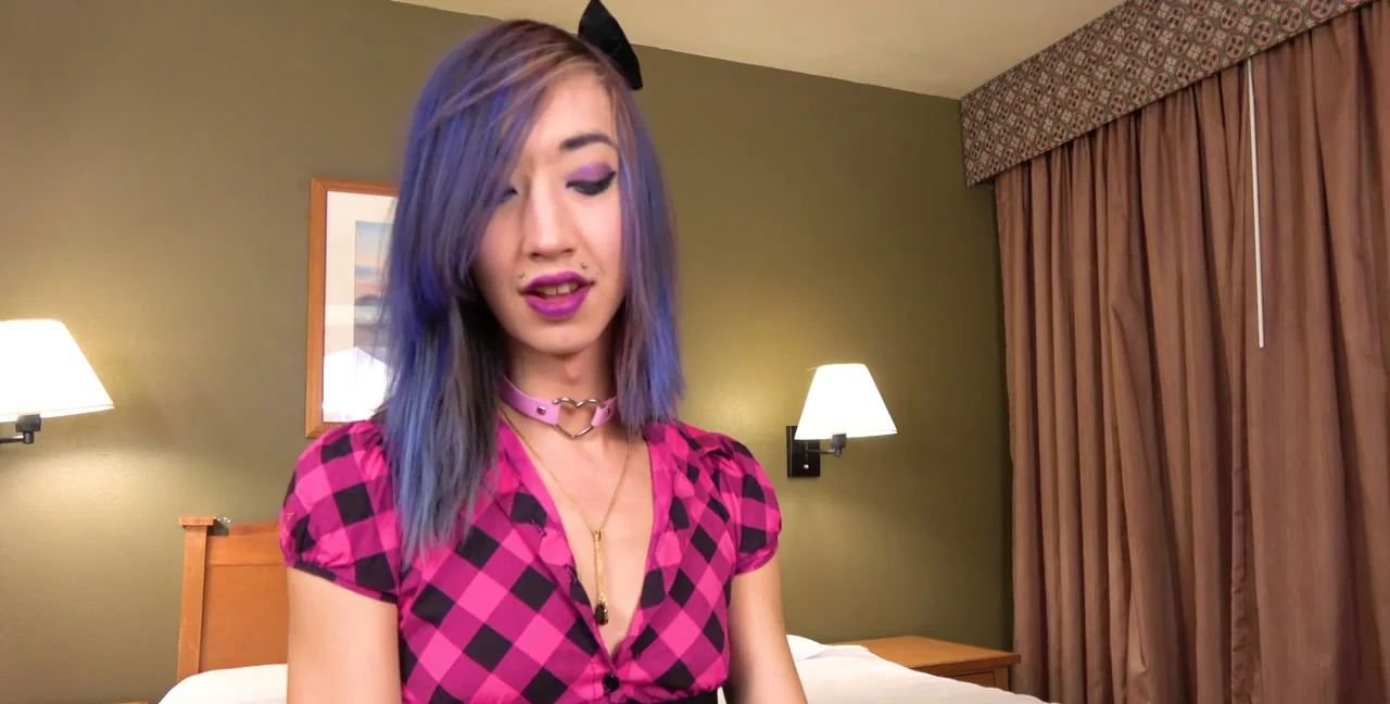 Lizzy Red: A Smoking Shemale Solo Romp - Trans - Ladyboy - Extreme Porn Video on XXXExtreme