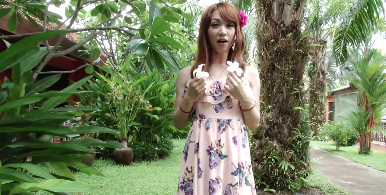 Serina Strips Outdoors for Your Enjoyment - Trans - Shemale - Extreme Porn Video on XXXExtreme