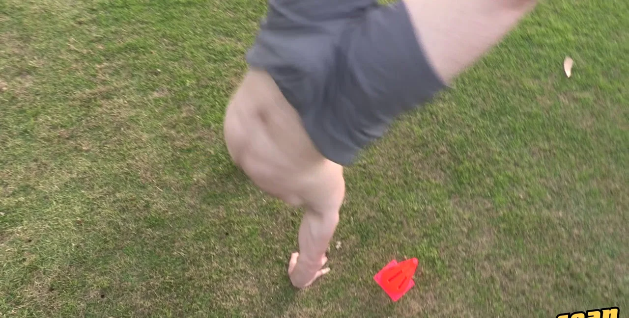 Muscular Duo Peter and David Enjoy a Bareback Flip-Flop Uninhibited - Extreme Porn Video on XXXExtreme