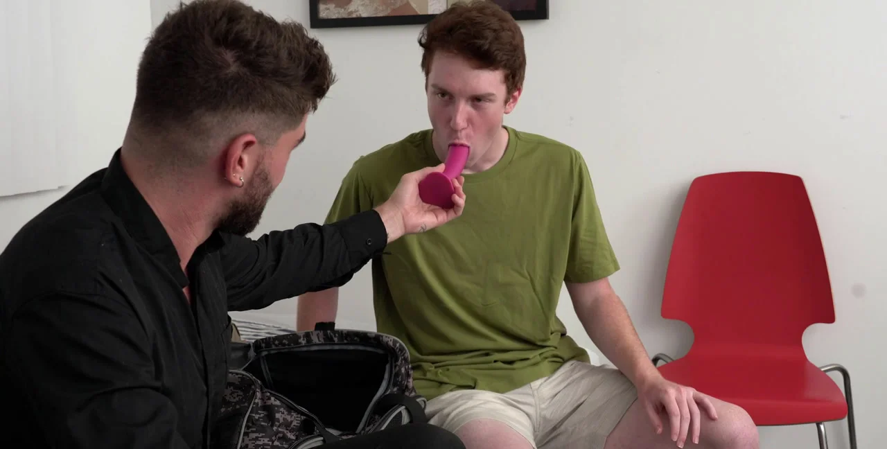 Sebastian Hunt and Chris Damned Flip-Flop in Bareback Fever download on XXXExtreme