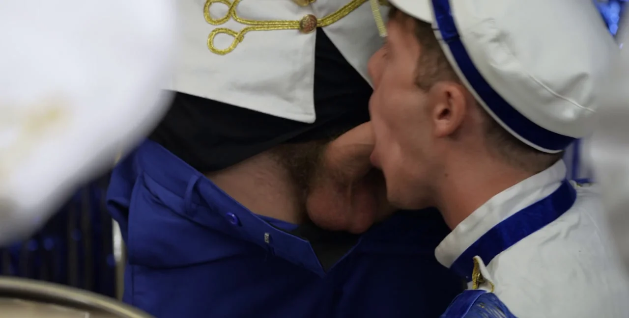 Troye Dean and Drake Von's Bareback Twink Anal Jaunt! - Extreme Porn Video on XXXExtreme