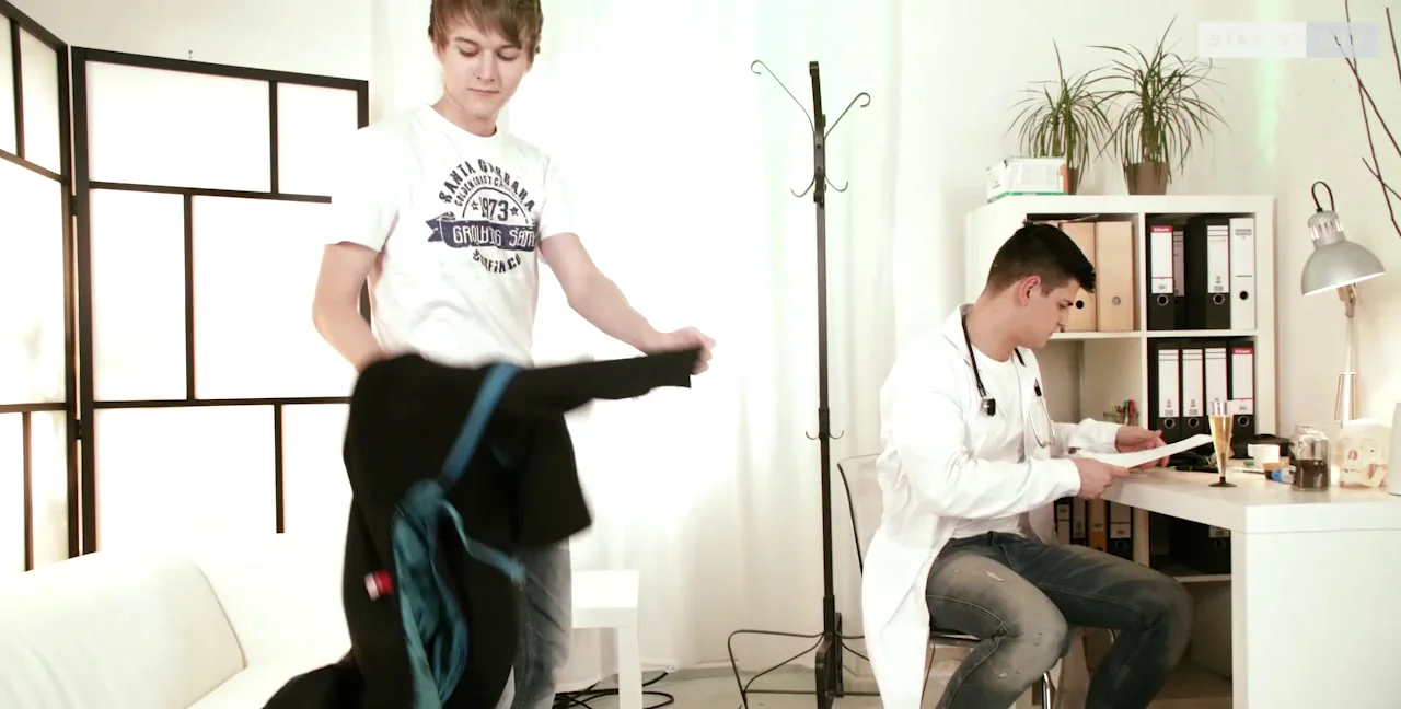 Dirty Medics 1, Sc.1 Dr. Hirch Gives His Young Patient A Show Of Cum - related extreme video on XXXExtreme