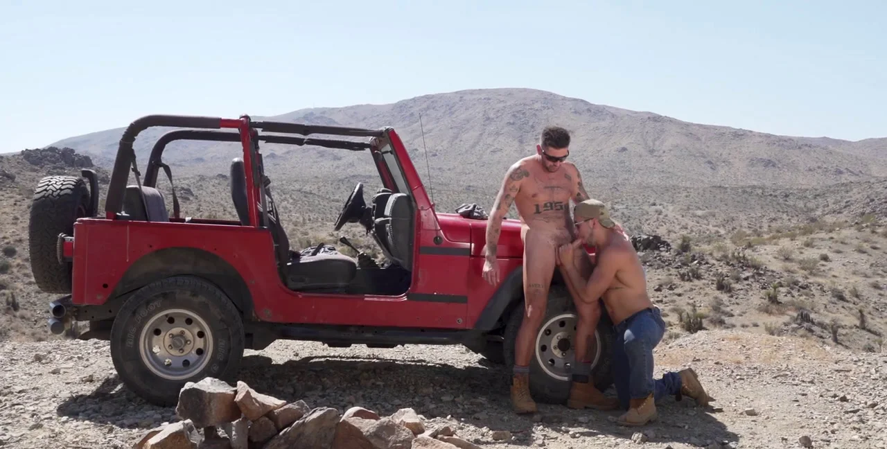 Dante Colle & Chris Damned: Muscular Twinks In Outdoor Bareback Action - popular extreme video on XXXExtreme