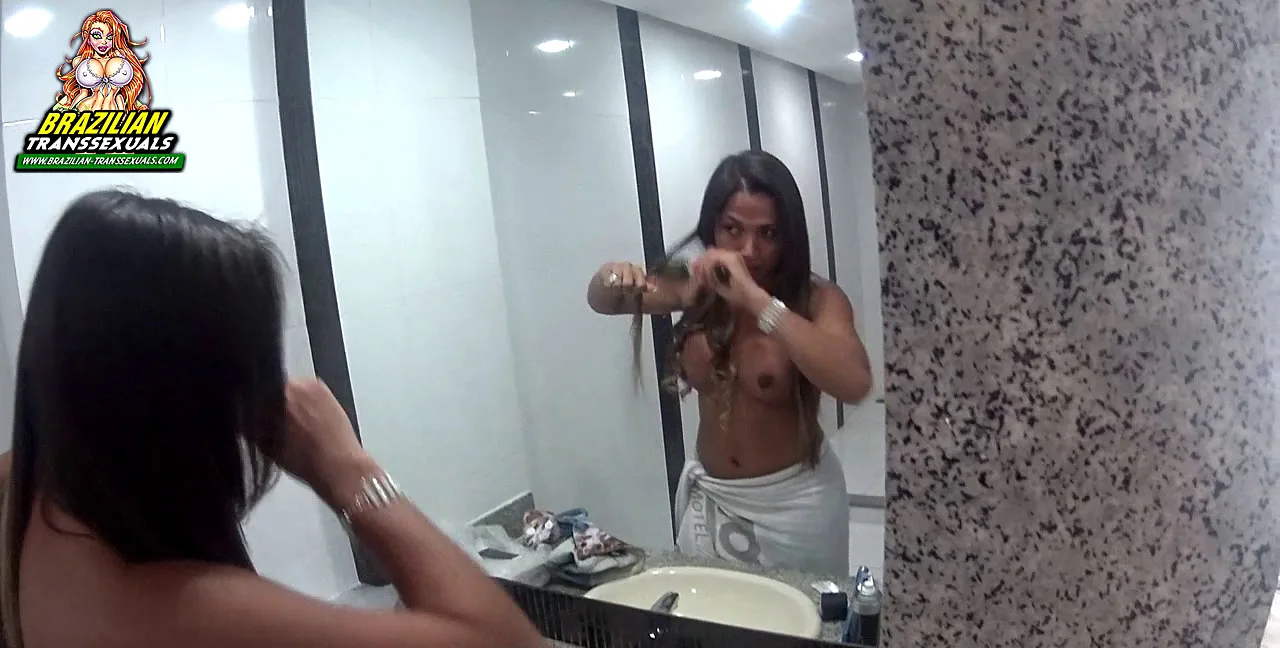 Aninha Smith: Solo Transsexual Video - Shemale - popular extreme video on XXXExtreme