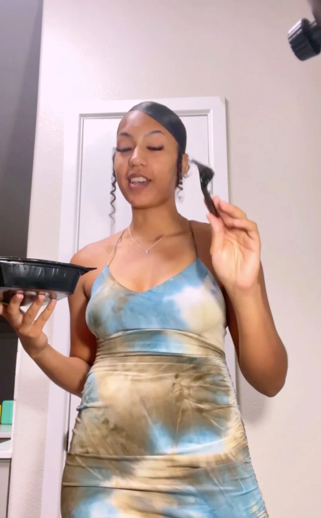 Scatting Day Brings A Teen Bliss To The Porn - Meet Miss Raines - related extreme video on XXXExtreme