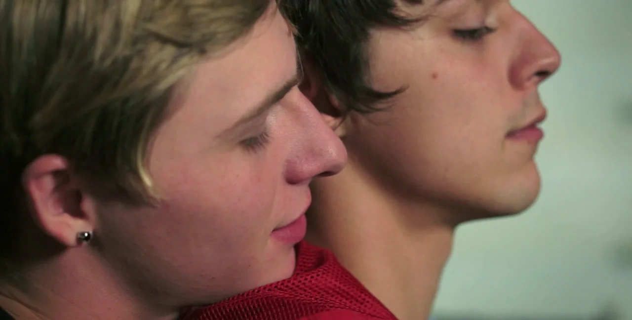 Jessie Montgomery and Matthew Keading FlipFlop in Scorching Twink Orgy download on XXXExtreme
