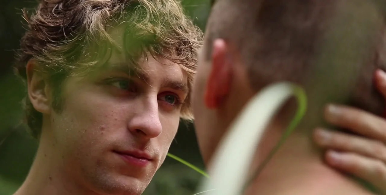 A Twinky Encounter: Calvin Banks & Finn Carson - Gay - Bareback - popular extreme video on XXXExtreme