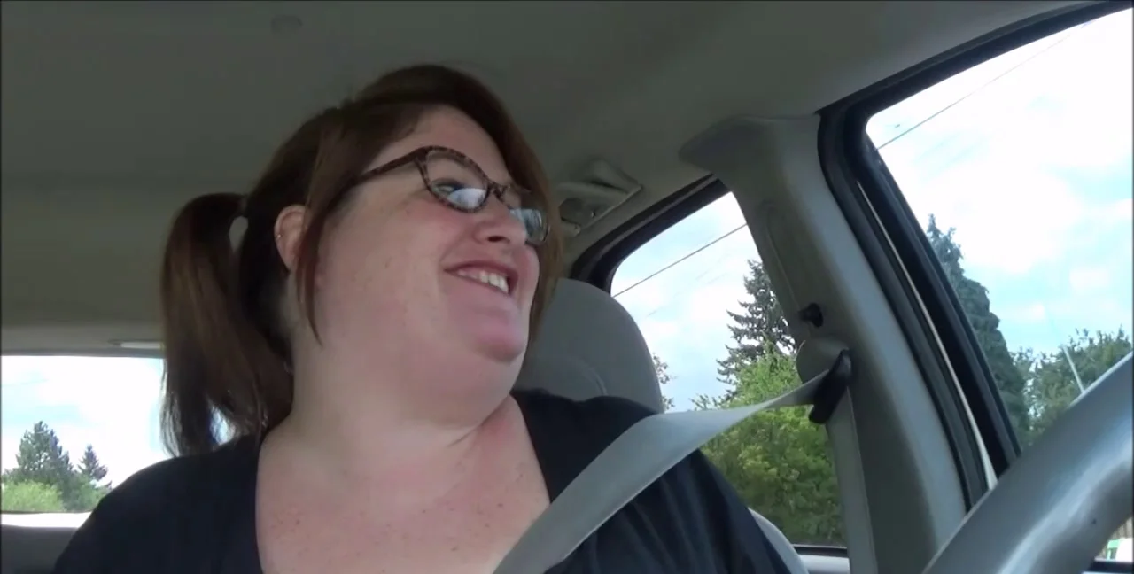 Samantha Starfish Has A Poop Accident In Her Car - Femdom Scat download on XXXExtreme