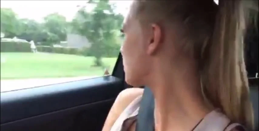 Siswet's Blunt and Direct Outdoor Pee and Defecation Show - popular extreme video on XXXExtreme