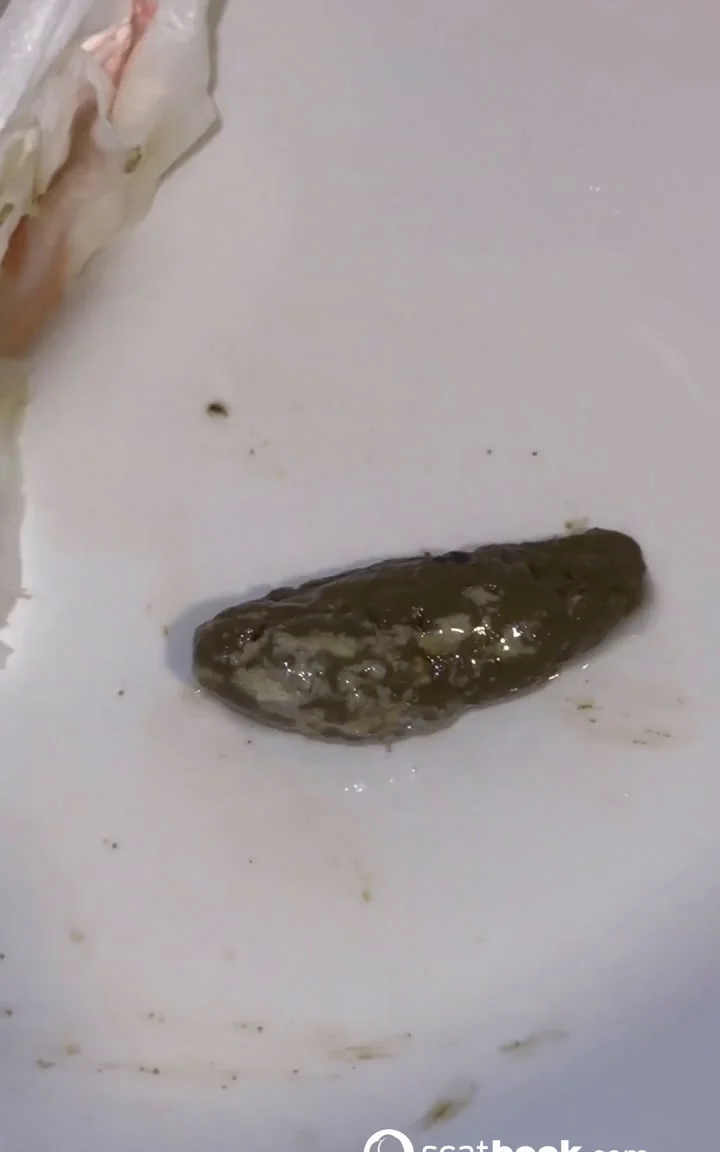 Kaitlyn Katsaros's Teasing My Poops Porn - Femdom Scat - popular extreme video on XXXExtreme