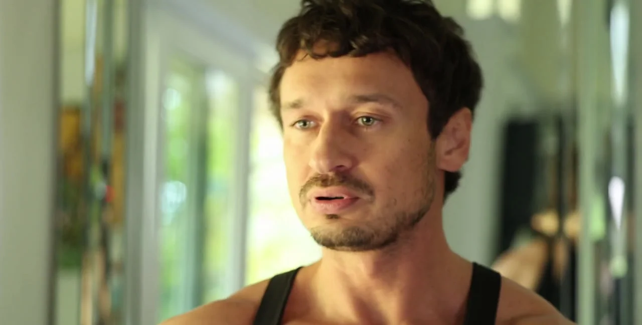 Aiden Ward, Alex Kof & Seth Cain: Just Say Yes to Their Threesome download on XXXExtreme
