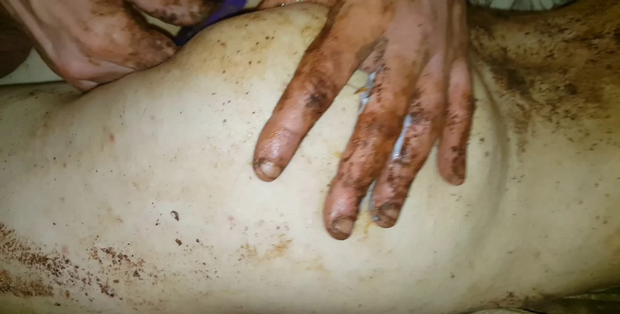 Astra Celestial Brings Scary Scat Fetish to Christmas Massacre download on XXXExtreme