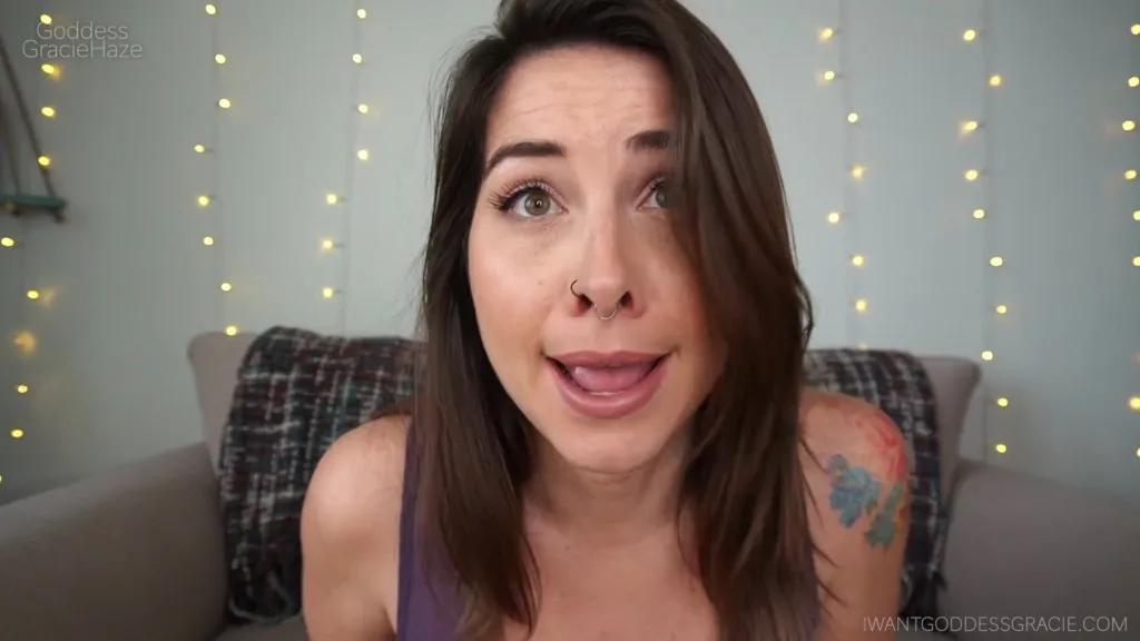 Goddess Gracie Haze Dominates in Self-Sucking Cum Eating Instructions FullHD 1080p - Extreme Porn Video on XXXExtreme