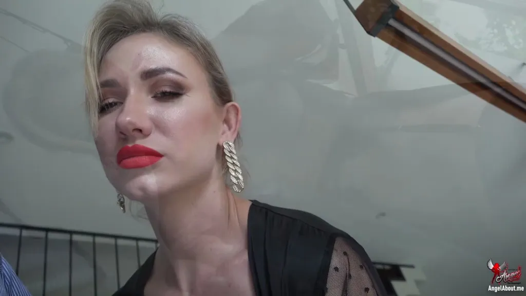 Blonde Dreamgirl Angel Ignites Fervor with Rough Cumshot Finale FullHD 1080p - popular extreme video on XXXExtreme