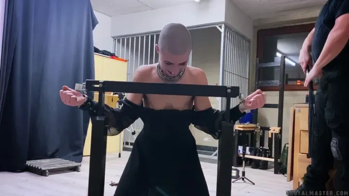 Bondage and Punishment with Emily Addams in the Dungeon Loan FullHD 1080p - Extreme Porn Video on XXXExtreme