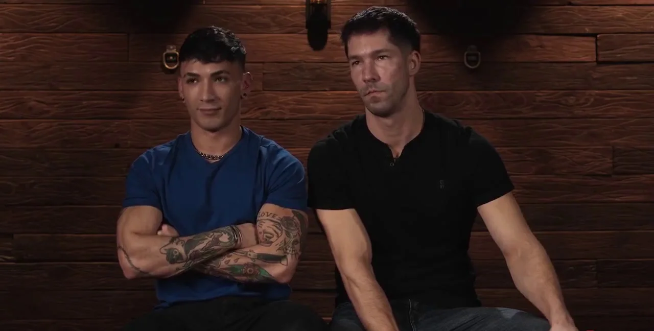 Eddie Patrick and Siren Santiago - Twink Oral Gems download on XXXExtreme